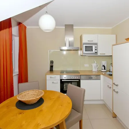 Rex Rugia 29-8 Mit Sauna- Und Schwimmbadnutzung Im Ahoi Sellin Apartmán