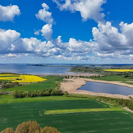 Strandnahe Mit Balkon, Gratis Nutzung Vom Ahoi Erlebnisbad Und Sauna In Sellin - Rex Rugia 29-8 Apartment Lobbe